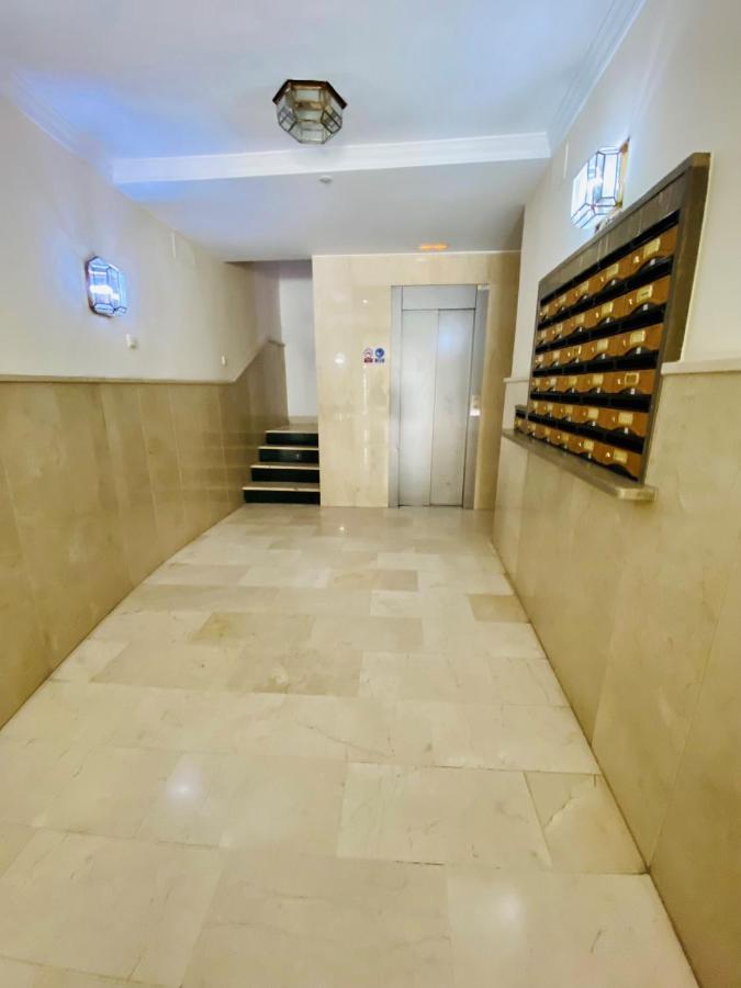 Apartamento Ronda Genil Con Parking Gratuito Granada Exterior photo
